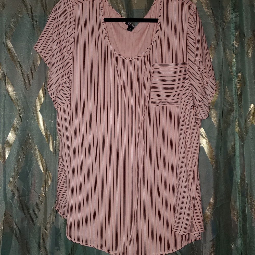 Torrid Pink Top W/ Pinstripes sz 3